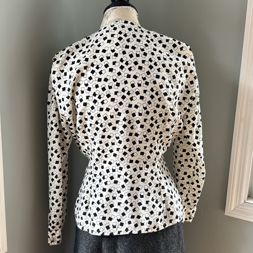 Vintage Worthington peplum button-down top ivory/black geometric EUC SMALL - Picture 3 of 12